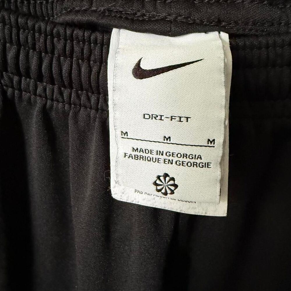 Nike Women’s Dri-Fit black track pants Size M. Zippered pockets - Picture 3 of 3